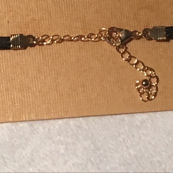 new ๑ aso TV’s Riverdale ๑ Leather Bow Choker ๑ Black Gold ๑ 2 Ways to Wear ๑ - Picture 8 of 9